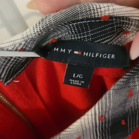 Tommy Hilfiger Sweater over w/faux shirt L - Picture 4 of 7